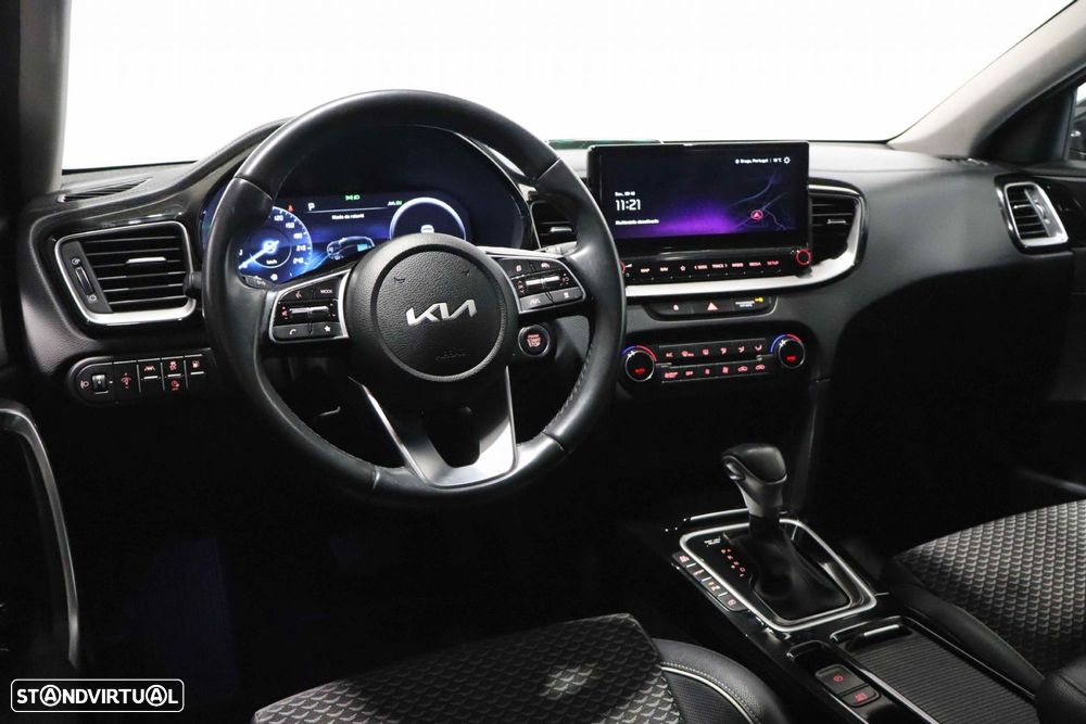 Kia XCeed 1.6 GDi PHEV Drive - 18