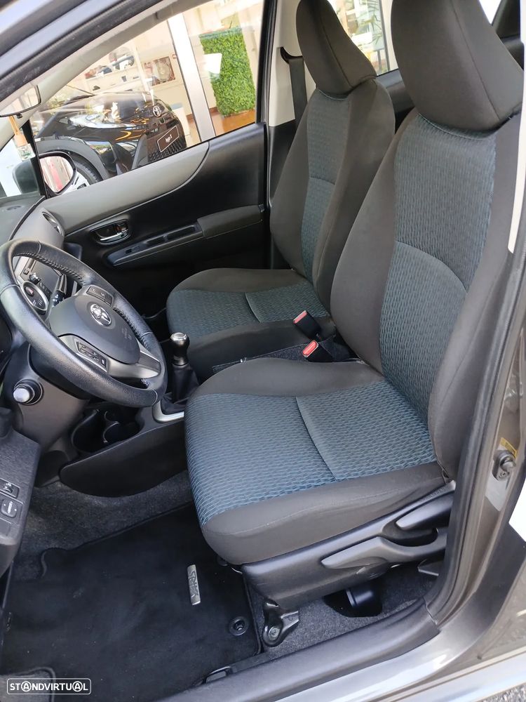 Toyota Yaris 1.0 VVT-i Comfort+Navi - 8
