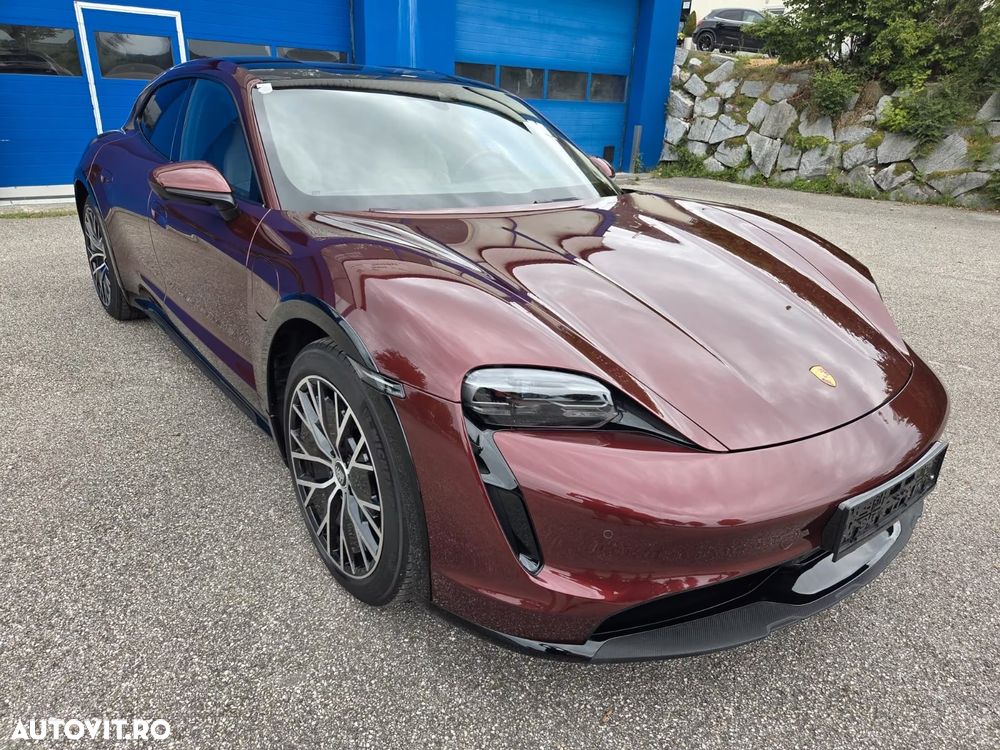 Porsche Taycan 4 - 1