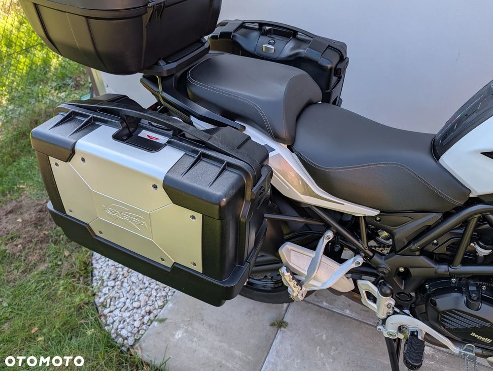 Benelli TRK 502X - 27