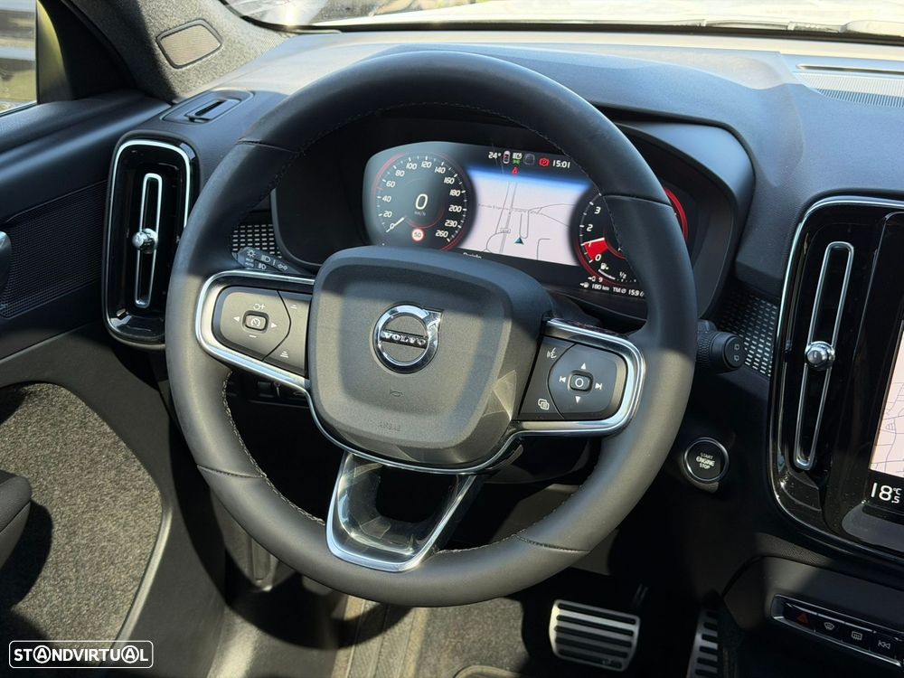 Volvo XC 40 1.5 T4 PHEV R-Design - 29