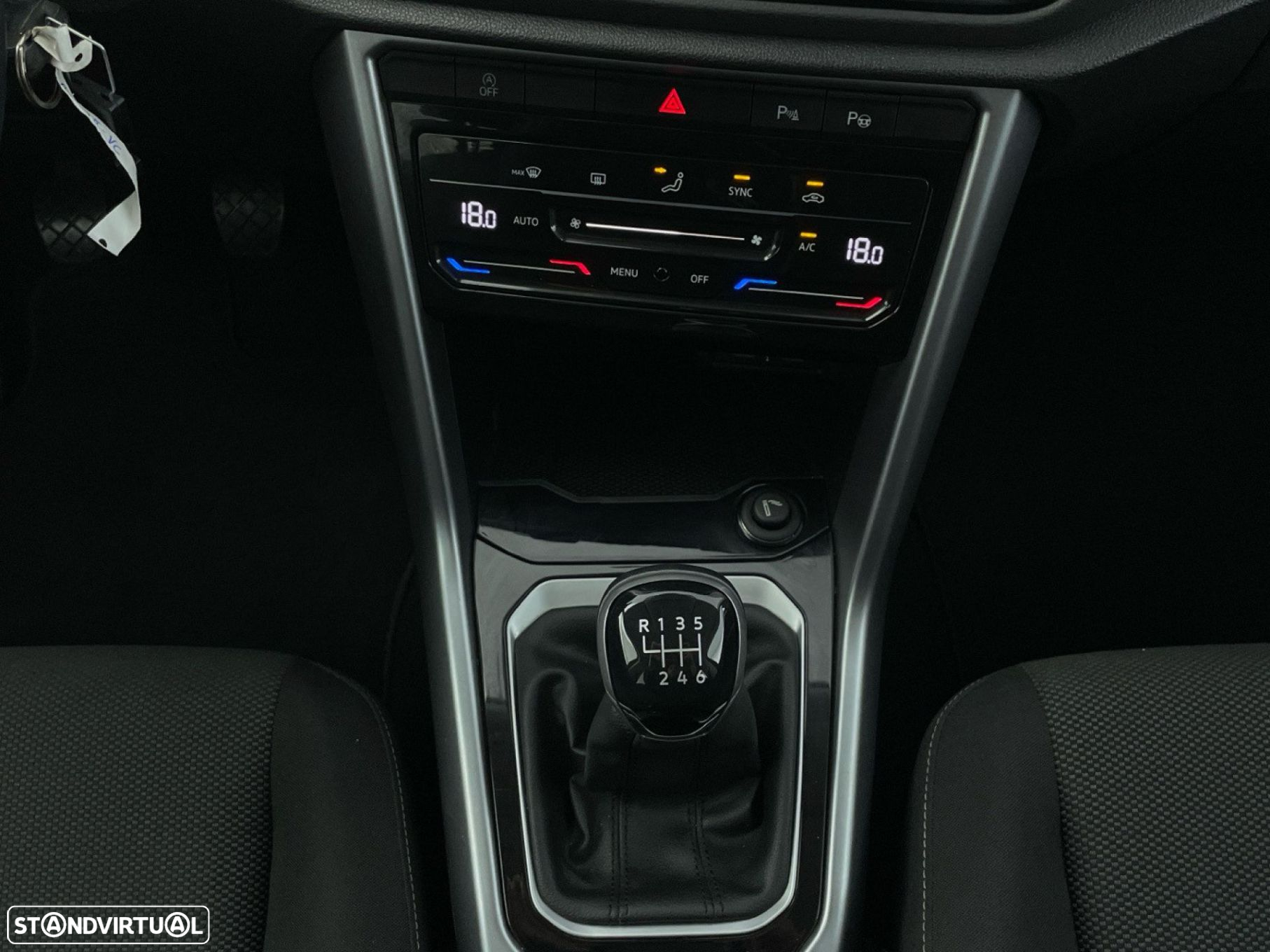 VW T-Roc 1.0 TSI Life - 6