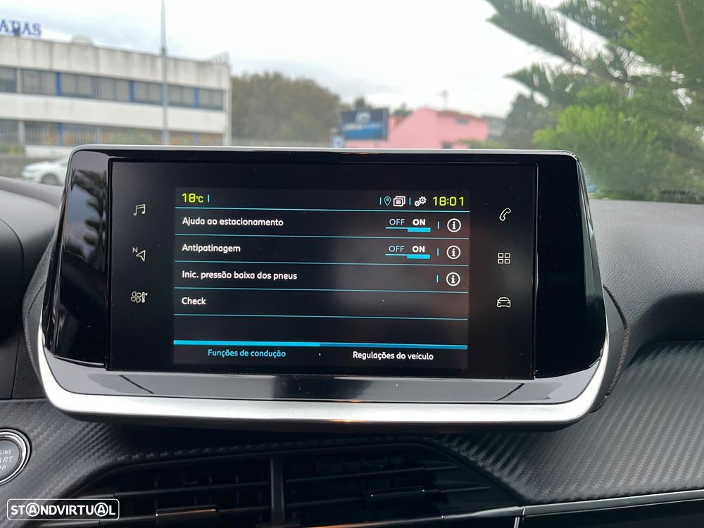 Peugeot e-2008 50 kWh Active Pack - 42