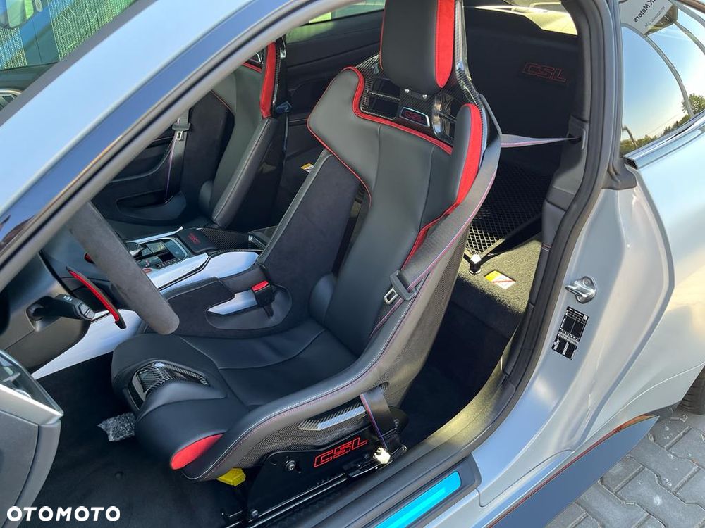 BMW M4 CSL sport - 29