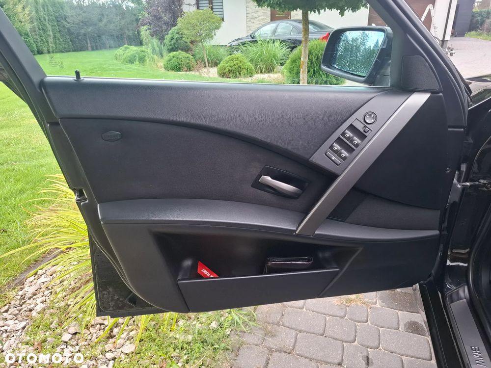 BMW Seria 5 - 12