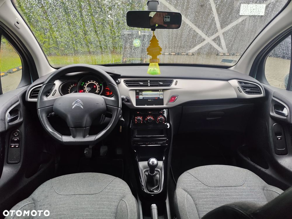 Citroën C3 Pure Tech (VTi) 82 Exclusive - 17