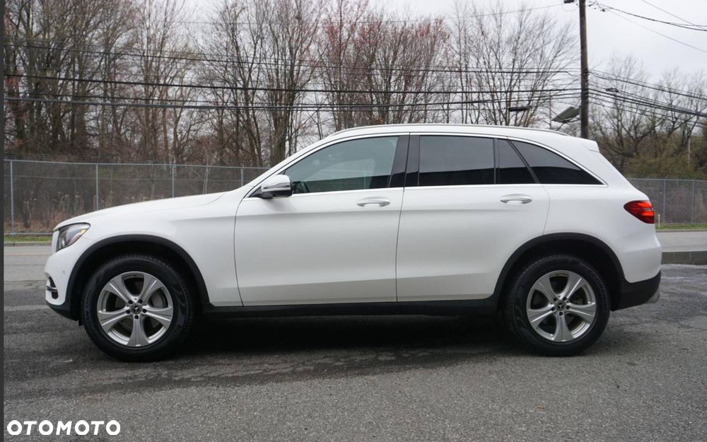 Mercedes-Benz GLC - 7