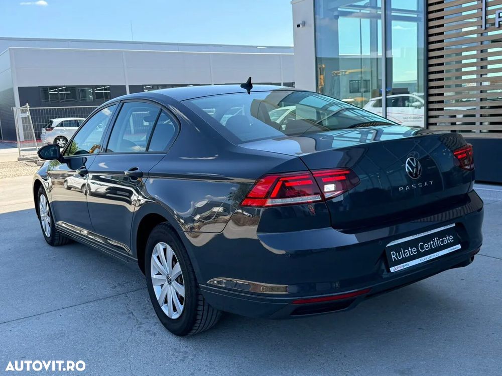 Volkswagen Passat 1.5 TSI ACT DSG Trendline - 8