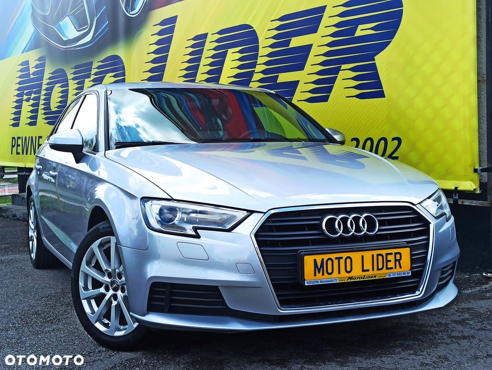 Audi A3 Sportback - 1