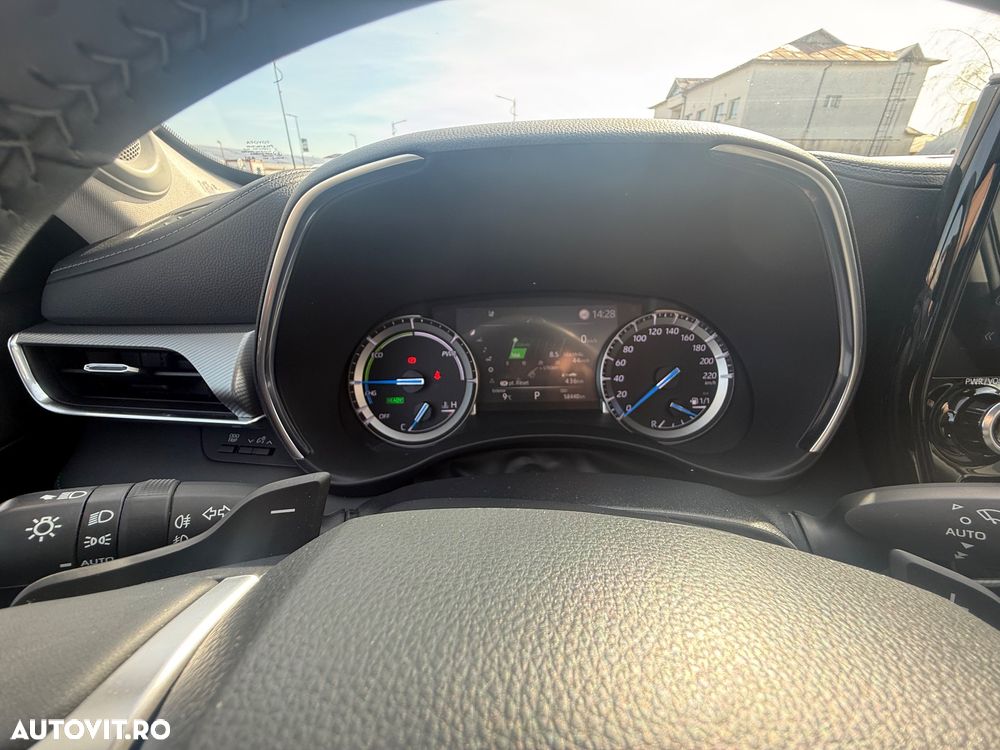 Toyota Highlander 2.5 Hybrid Luxury - 32