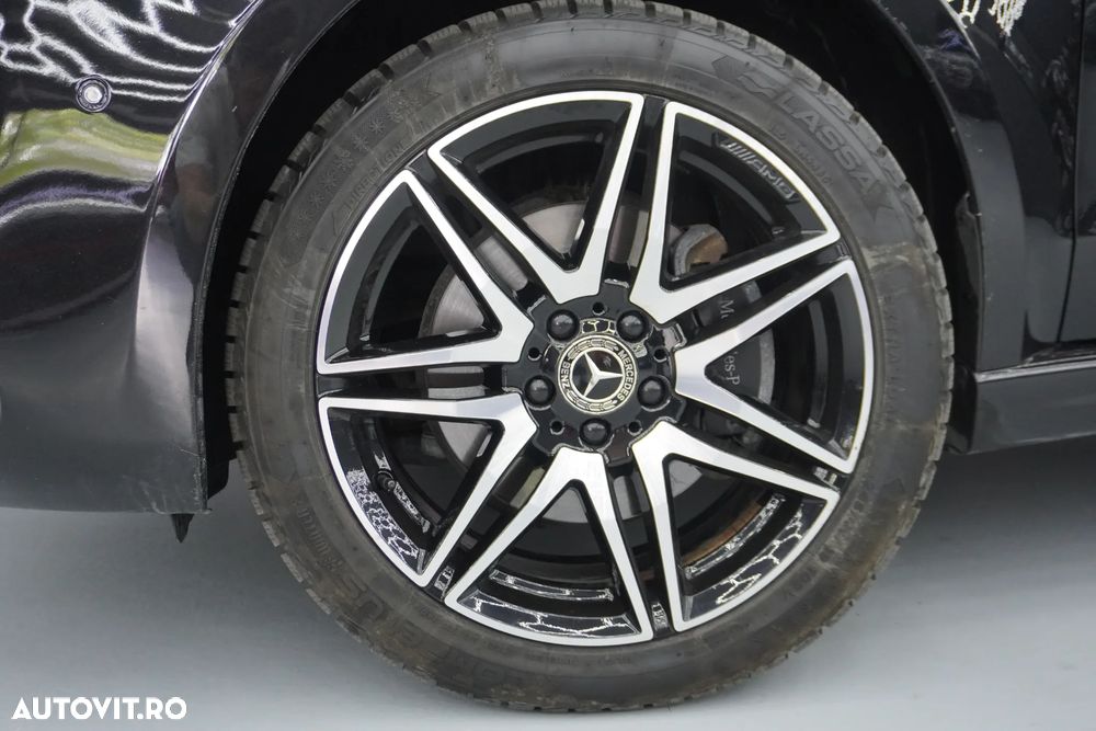 Mercedes-Benz V 300 d Lang 4Matic 9G-TRONIC Exclusive - 10