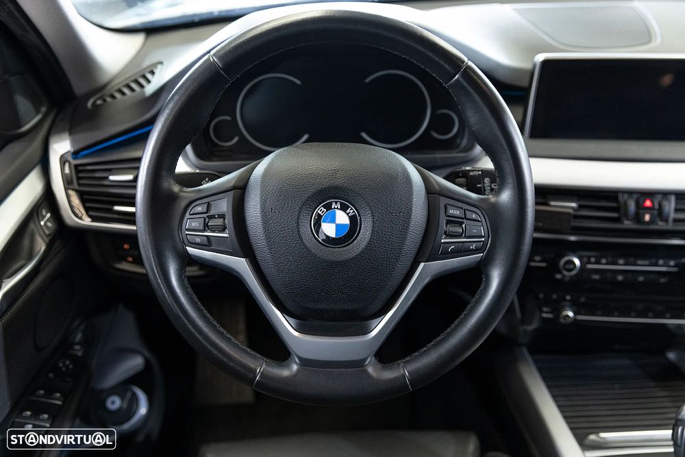 BMW X5 25 d sDrive Comfort 7L - 35