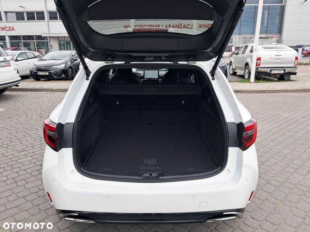 Toyota Corolla - 27
