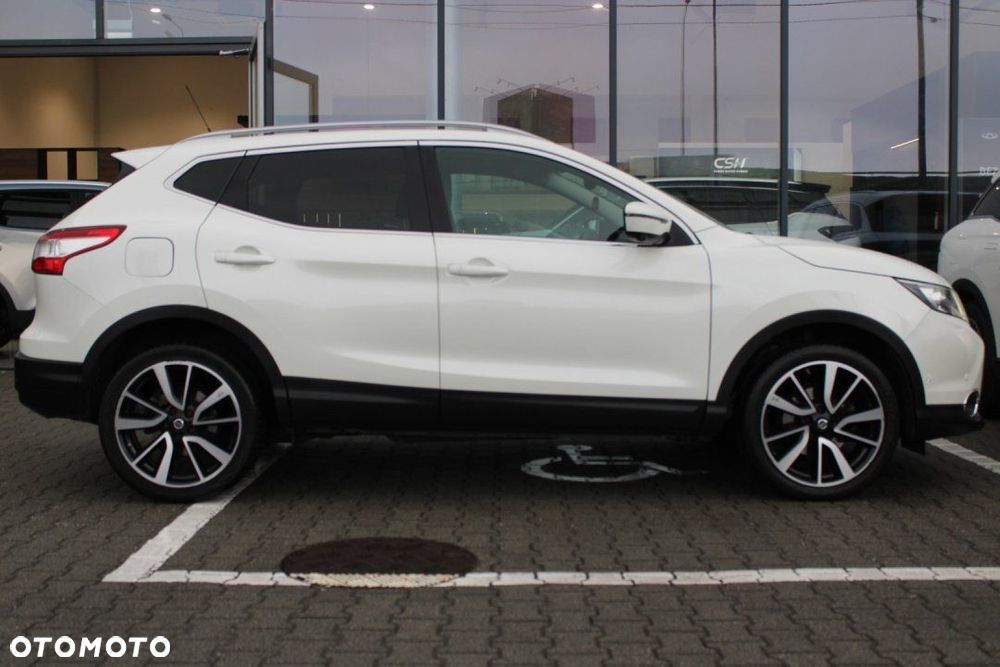 Nissan Qashqai - 4