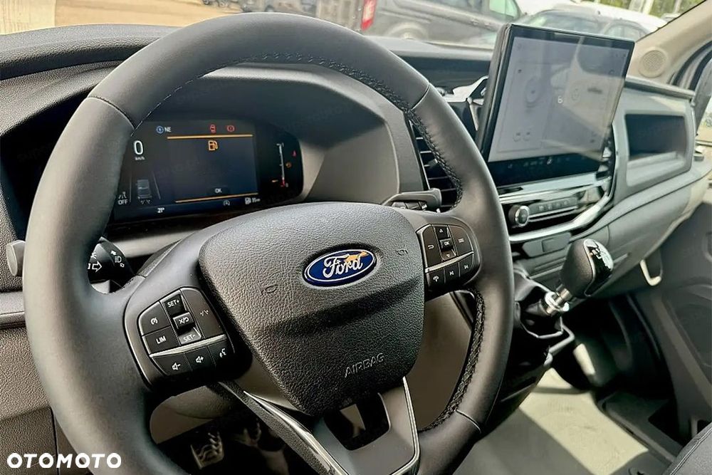 Ford Transit 350 L3H2 Trend 2.0 130KM - 11