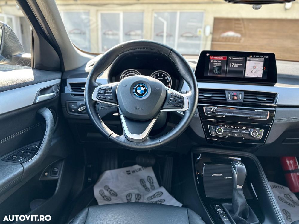 BMW X2 xDrive25e AT PHEV - 16