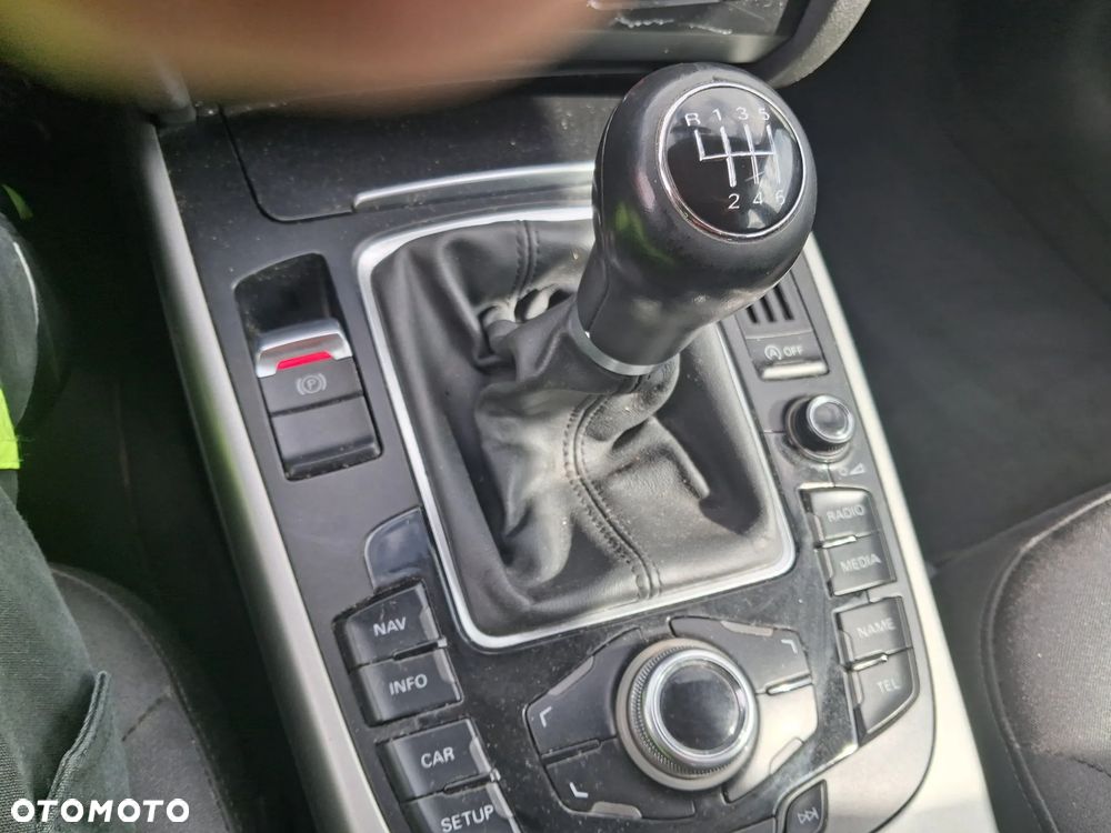 Audi A4 Avant 2.0 TDI DPF quattro Attraction - 14