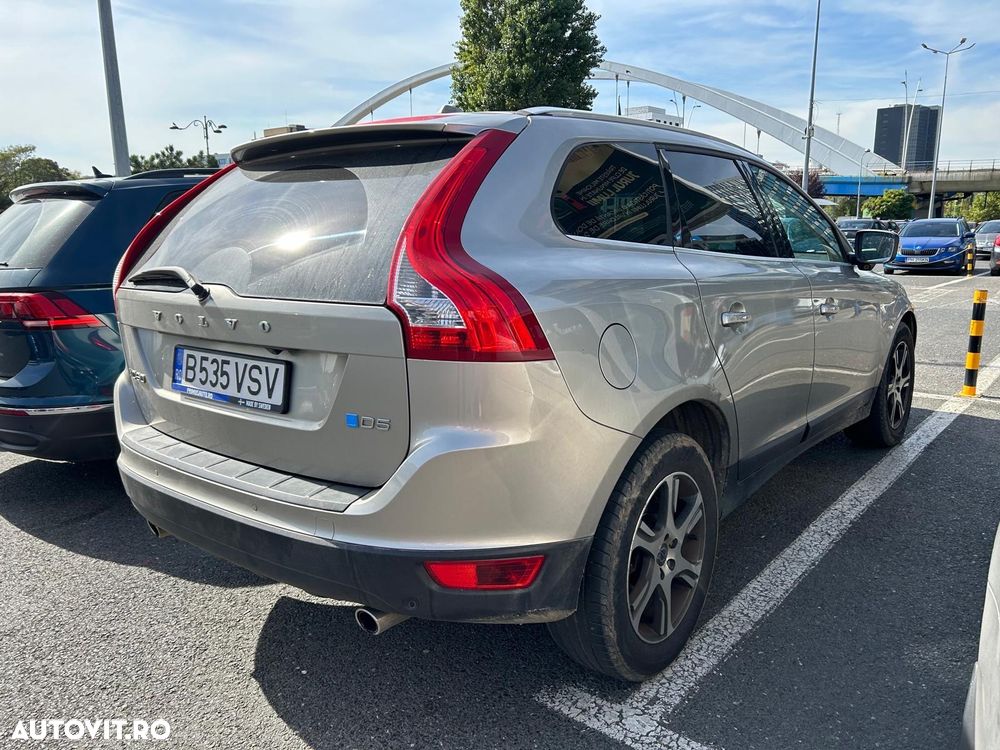 Volvo XC 60 D5 AWD Summum - 2