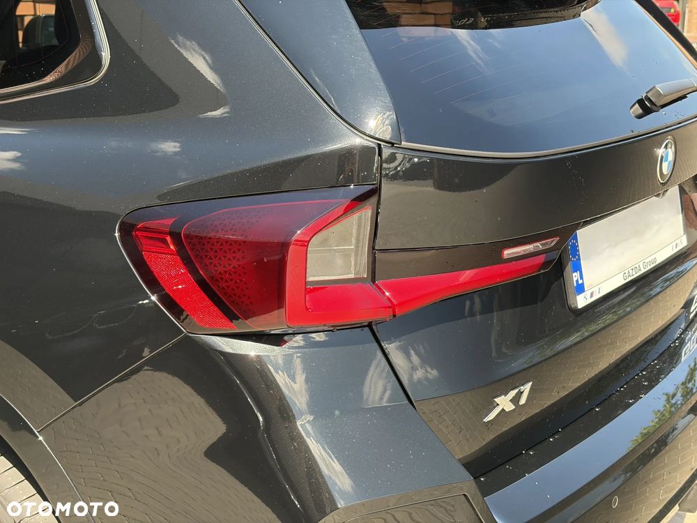 BMW X1 sDrive18i sport - 9