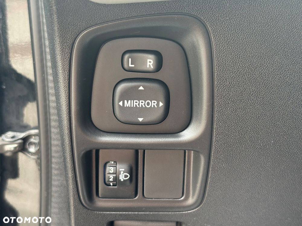 Peugeot 108 VTI 68 ETG5 Top Active - 22