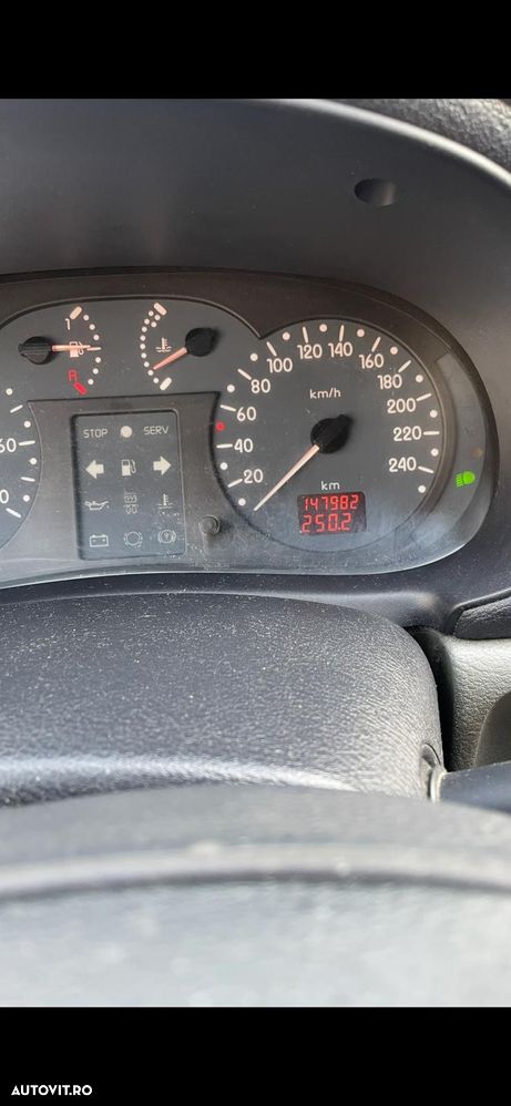 Renault Symbol 1.5dCi Authentique - 8