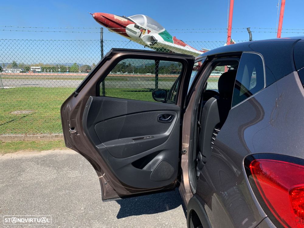 Renault Captur 1.5 dCi Exclusive - 42