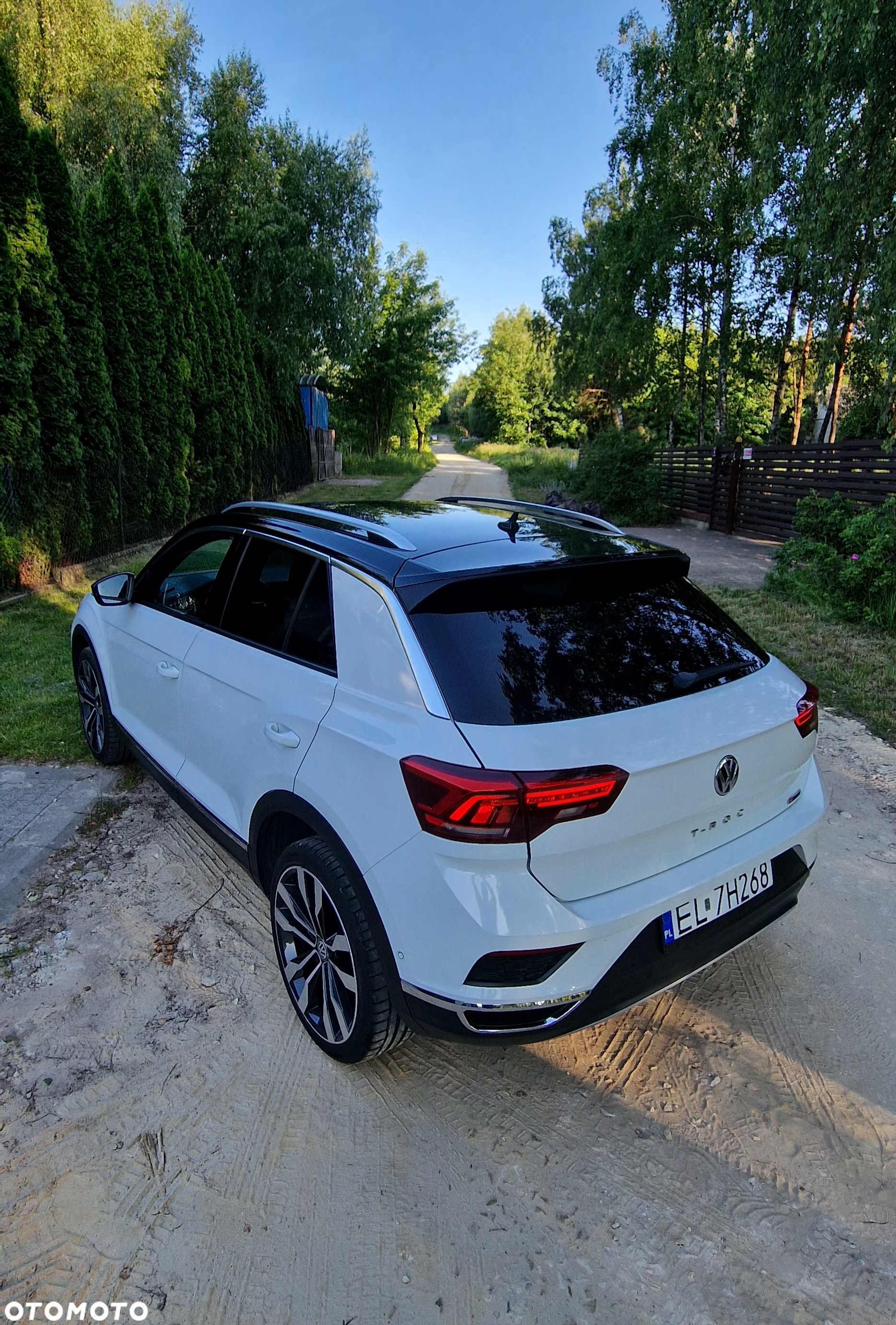 Volkswagen T-Roc 2.0 TSI 4Motion Premium DSG - 2