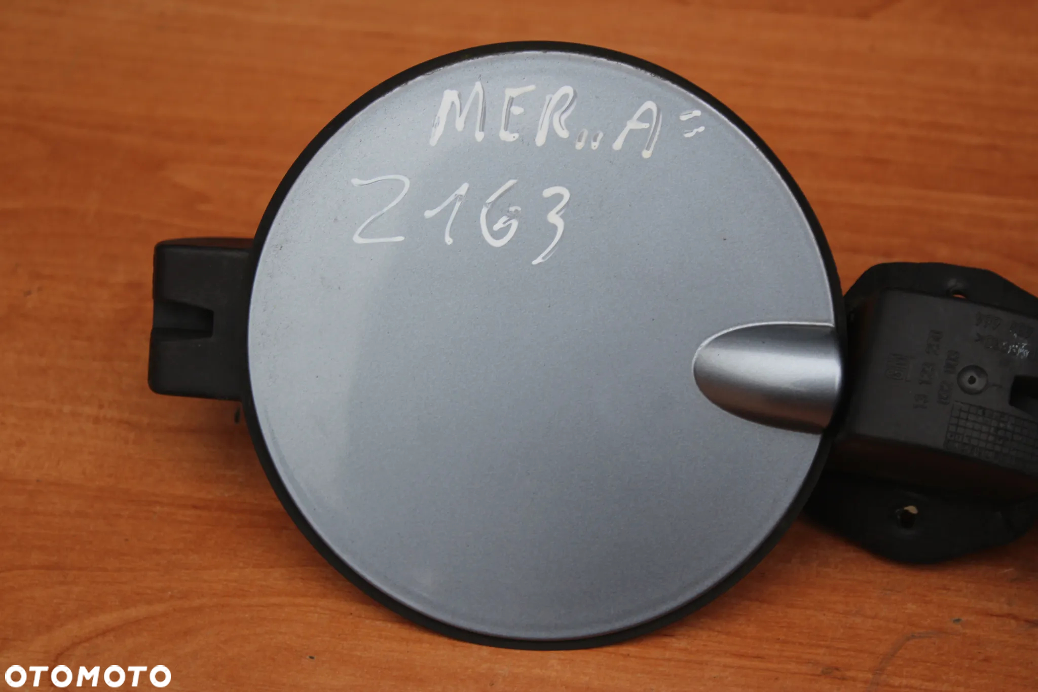 KLAPKA WLEWU PALIWA OPEL MERIVA A Z163 Z40M Z157 RÓŻNE KOLORY - 2