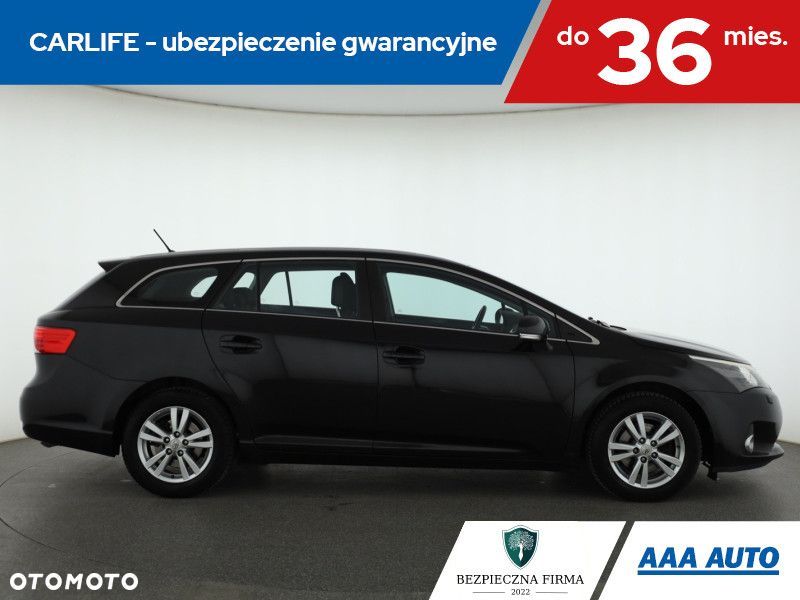 Toyota Avensis - 8