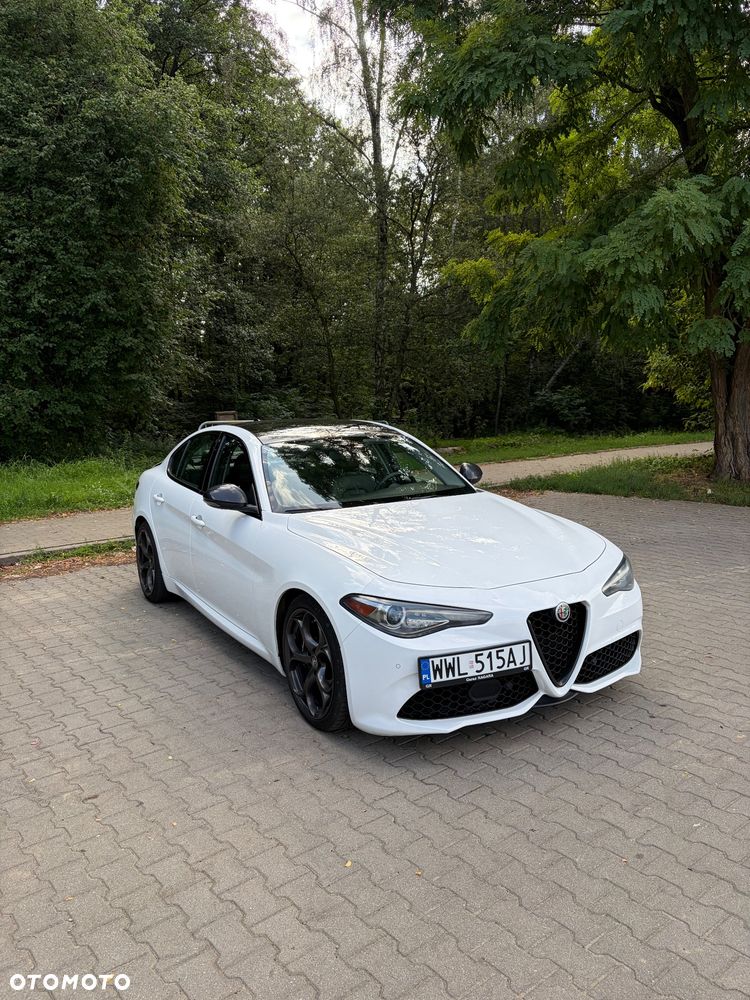 Alfa Romeo Giulia 2018 photo 5