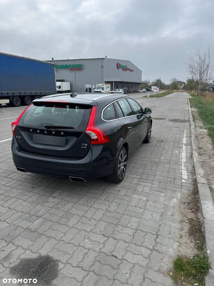 Volvo V60 - 12