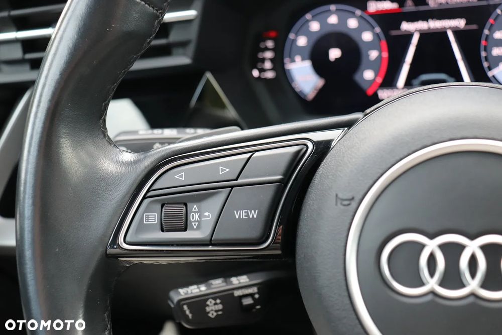 Audi A3 Sportback 35 TFSI S tronic - 13