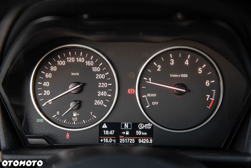BMW Seria 2 - 18