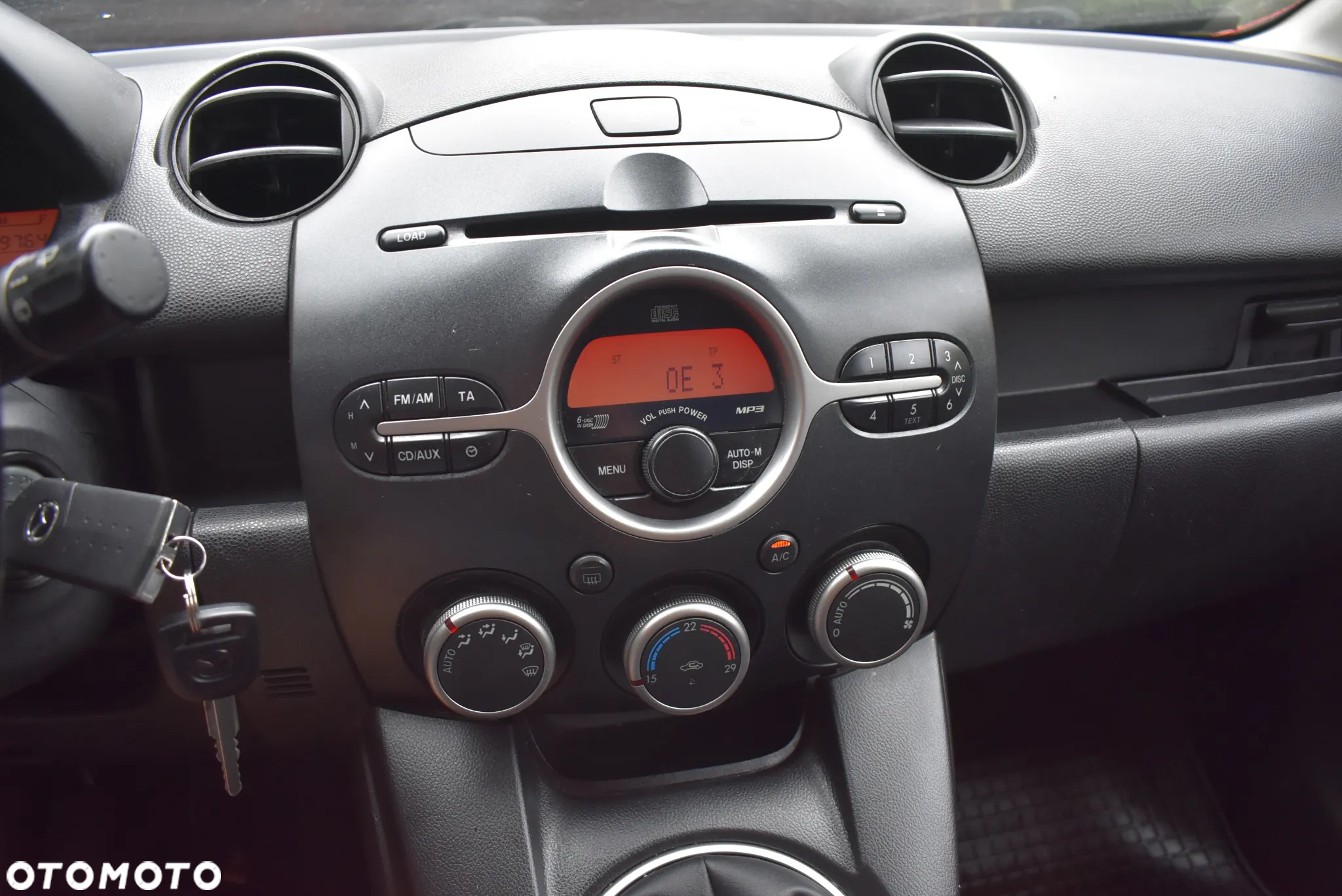 Mazda 2 1.3 Exclusive - 17