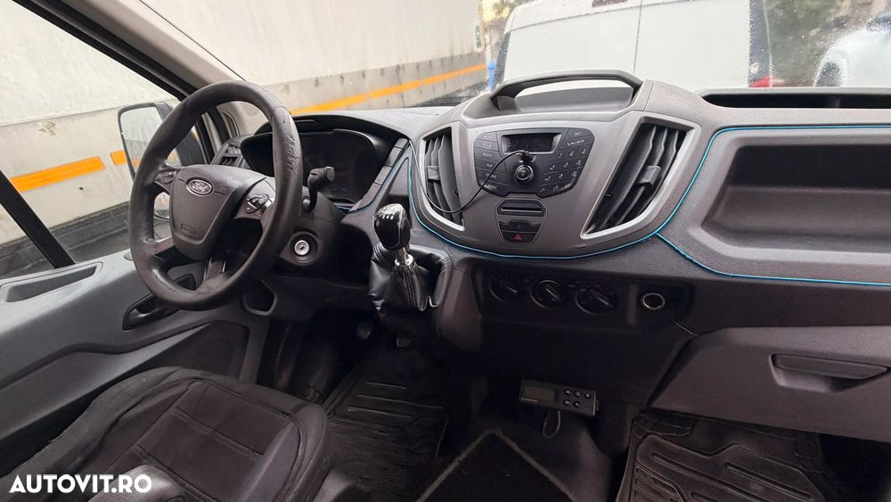 Ford Transit - 7