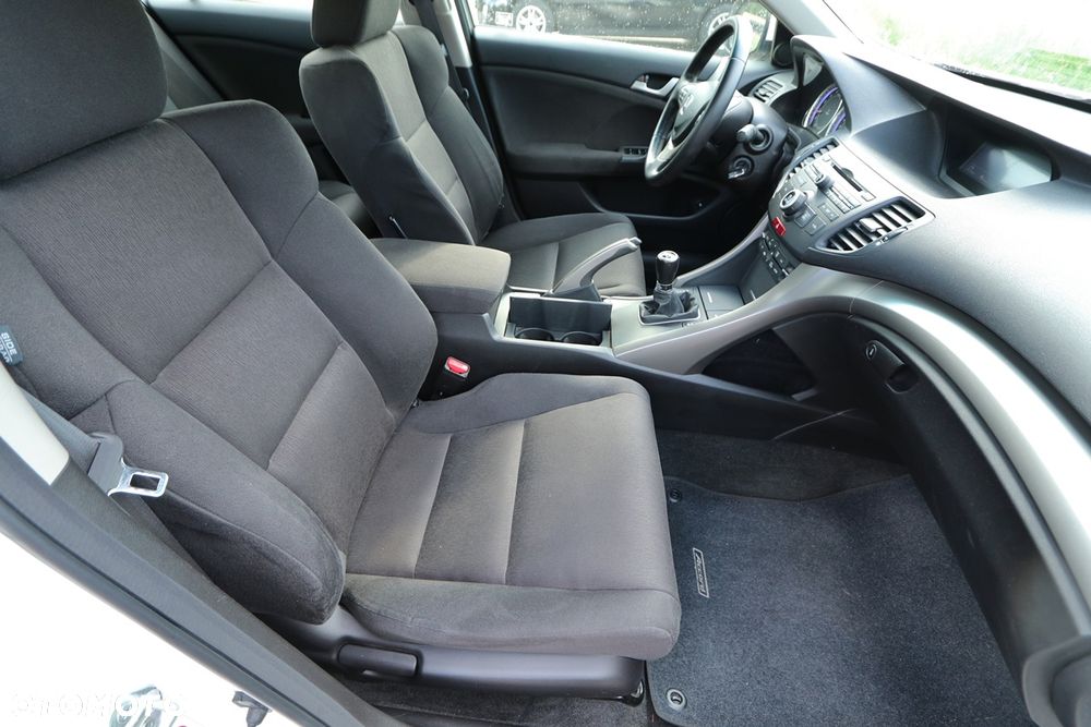 Honda Accord 2.0 Elegance Advantage - 9