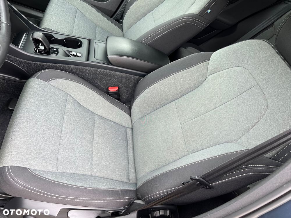 Volvo XC 40 - 32