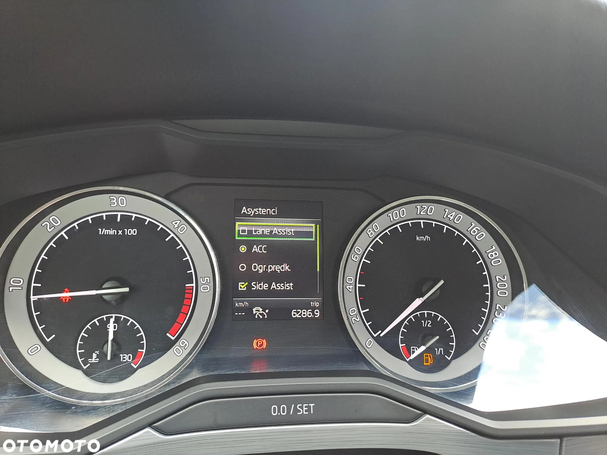 Skoda Superb 2.0 TDI SCR 4x4 Ambition DSG - 12