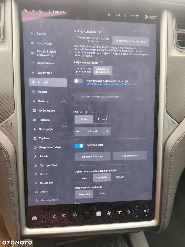 Tesla Model S - 19