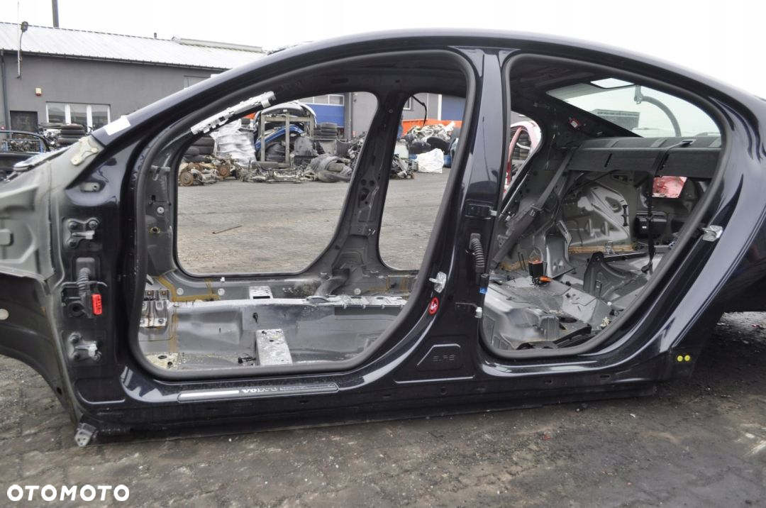 VOLVO S60 II SŁUPEK PRÓG LEWY DŁUGI 467-46 - 2