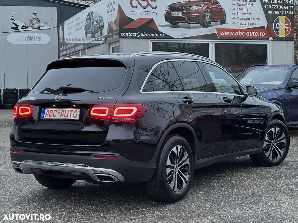 Mercedes-Benz GLC 220 d 4Matic 9G-TRONIC - 4