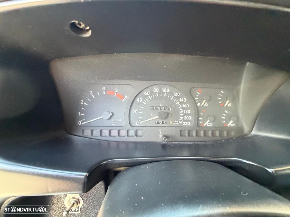 Opel Frontera 2.5 TD Sport - 9