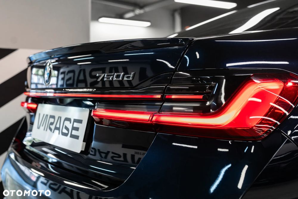 BMW Seria 7 750d xDrive sport - 23
