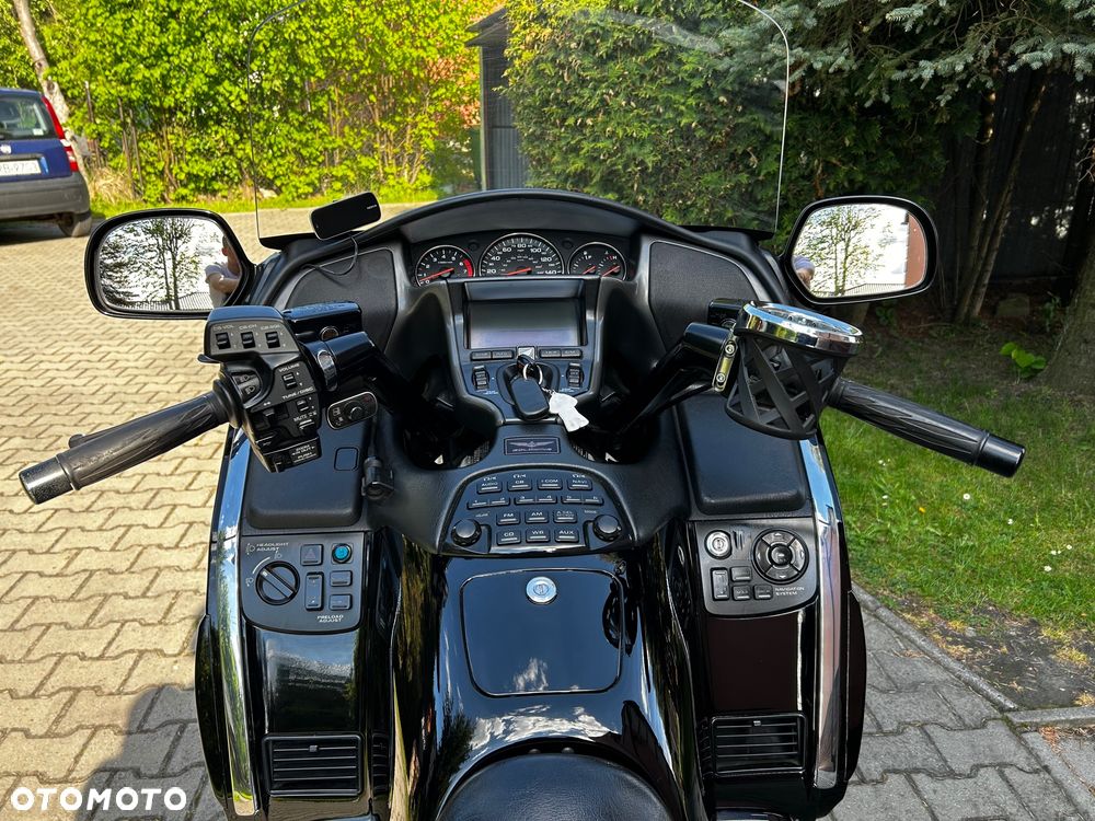 Honda GL - 8