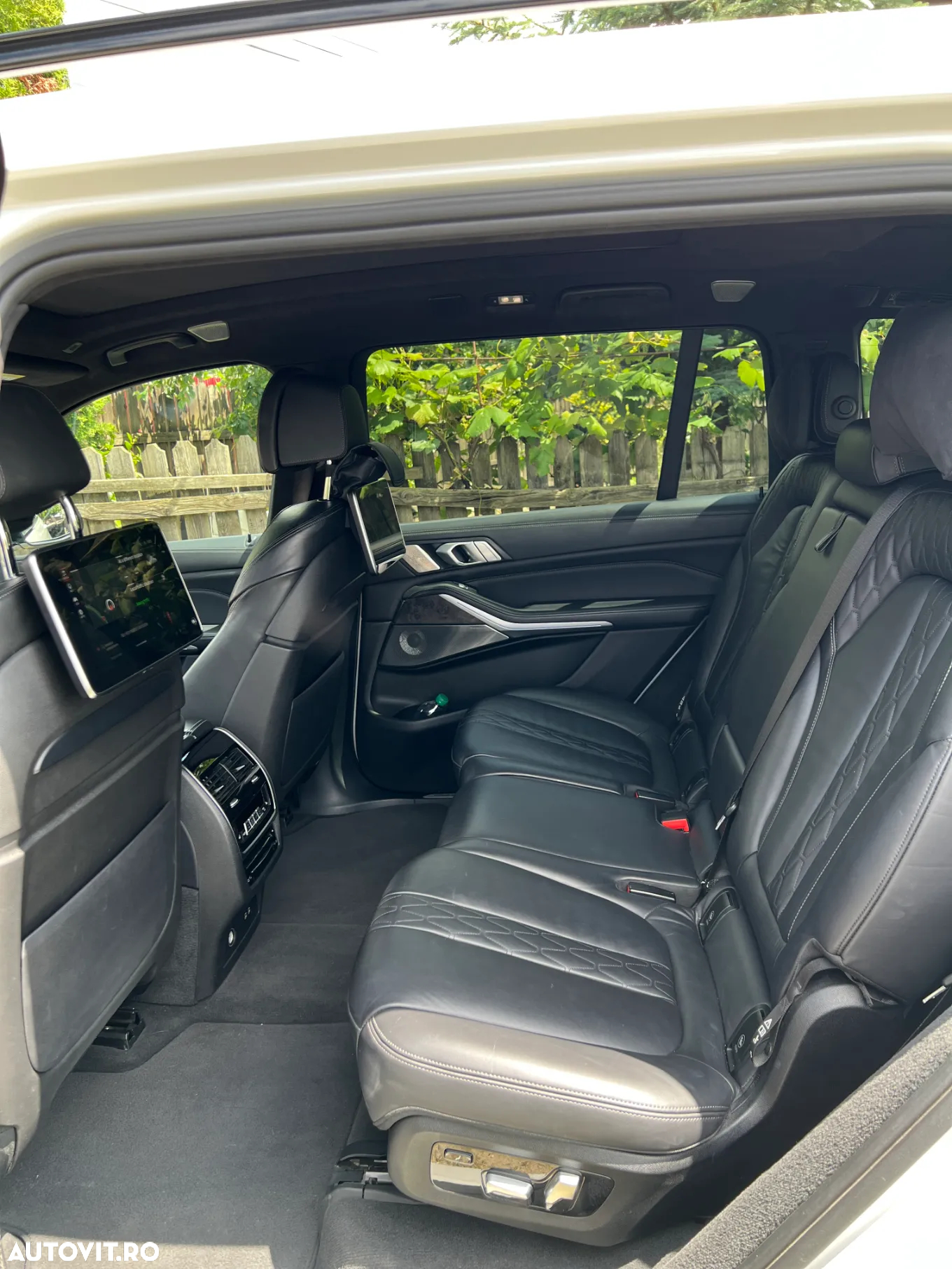 BMW X7 xDrive40i - 15