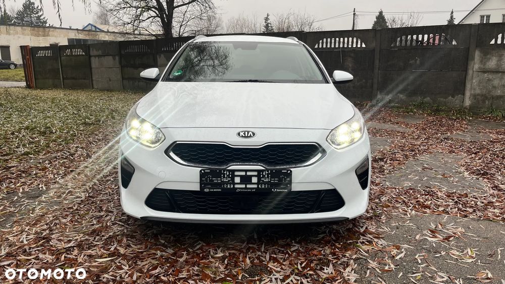 Kia Ceed 1.6 CRDi Vision - 8