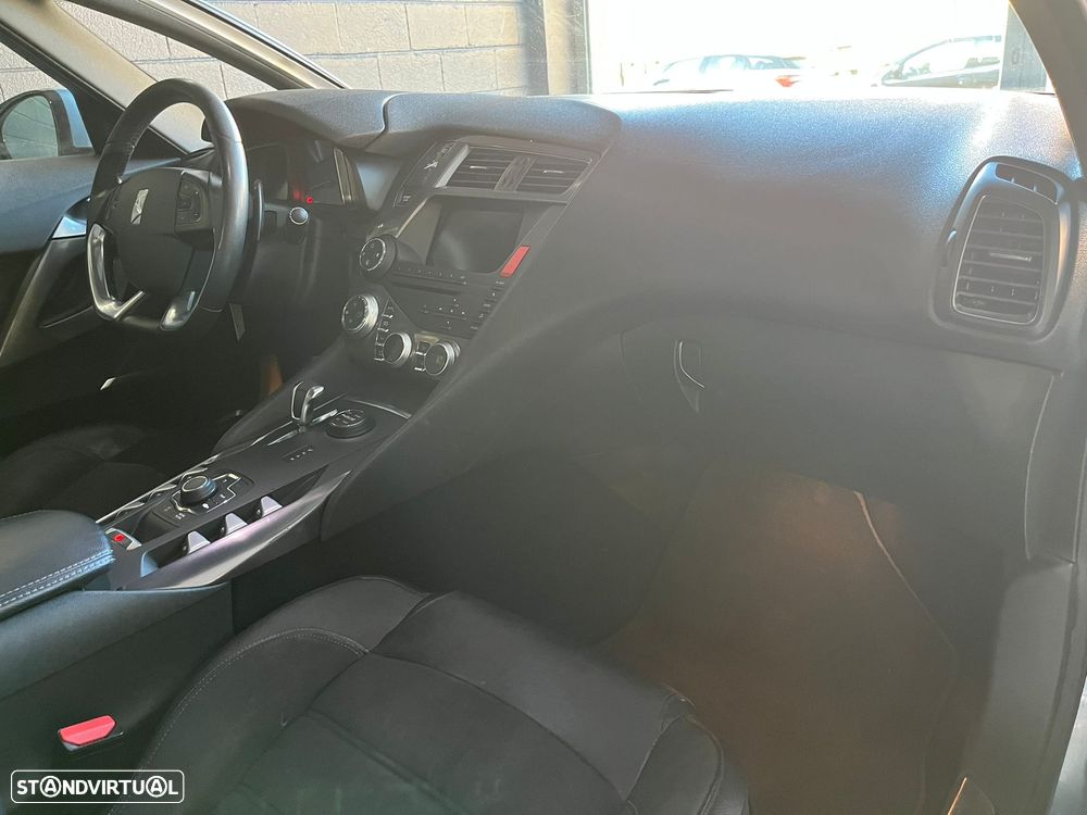 Citroën DS5 2.0 HDi Hybrid4 Sport Chic CMP6 - 22