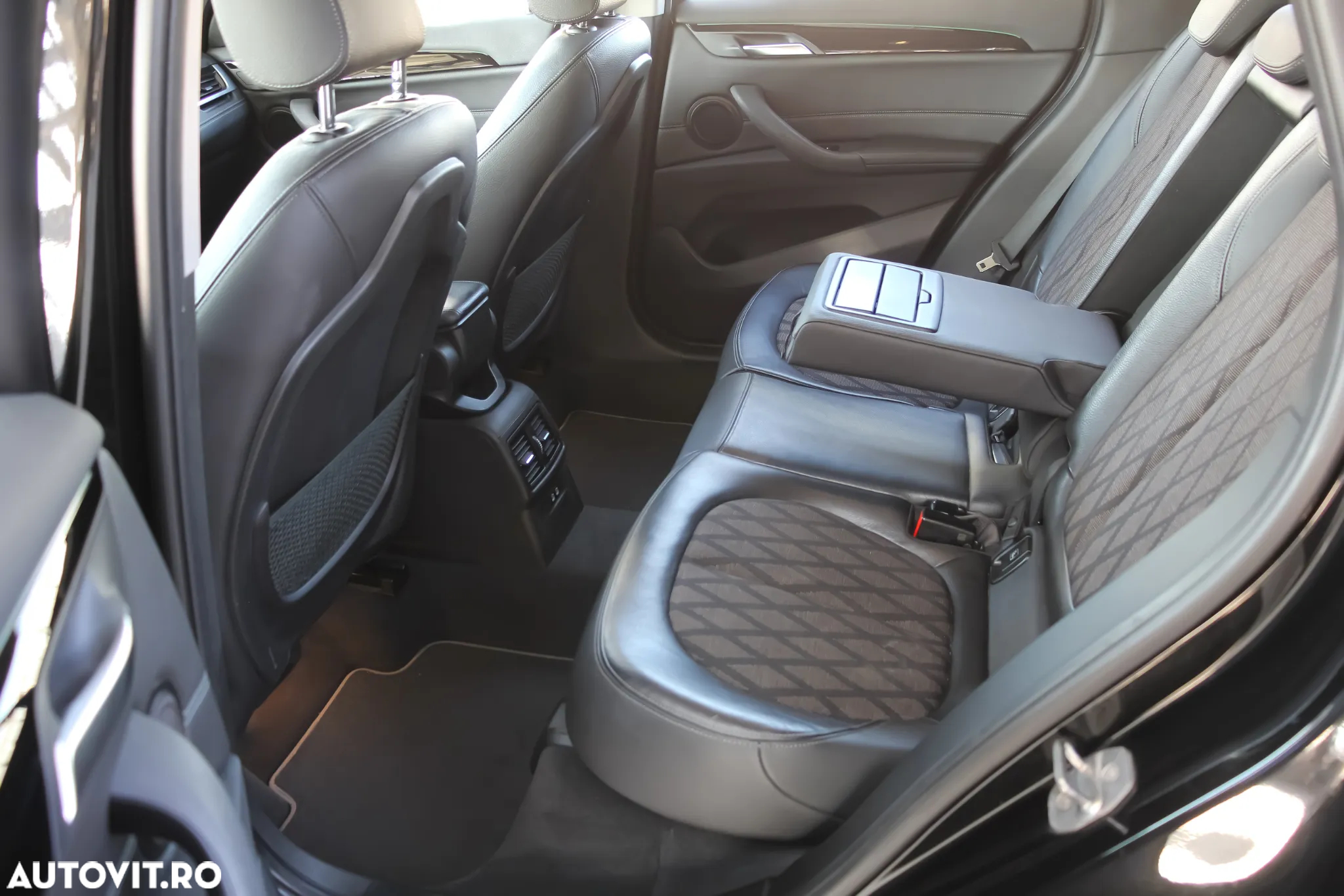 BMW X1 sDrive18d Aut. xLine - 15