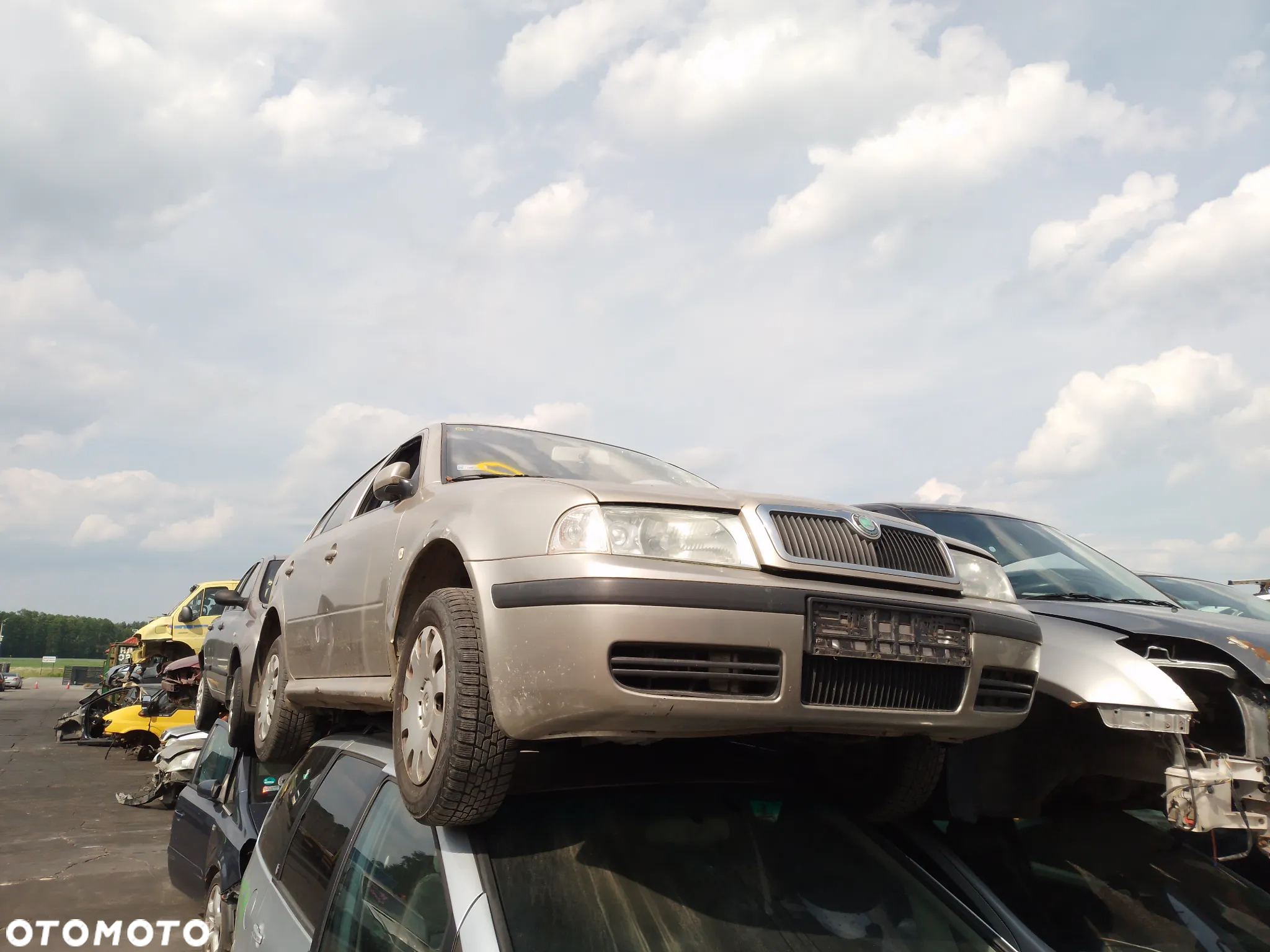 SKODA OCTAVIA I LIFT 00-10  1.9 TDI ASV 9201  LICZNIK ZEGAR - 2