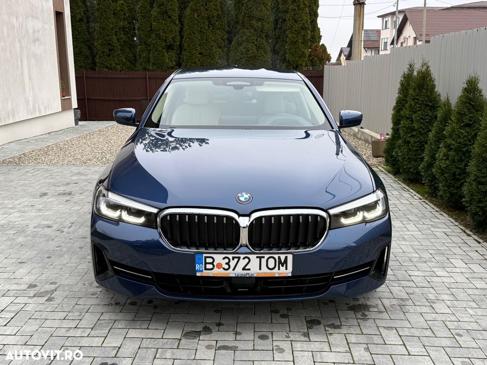 BMW Seria 5 530i xDrive Aut. - 9